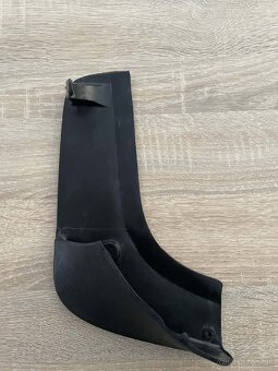 Zásterky kolies Audi A8/S8 D2
Cena:65eur - 2