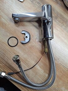 Bateria Kludi so senzorom - 2