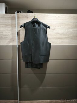 Pánsky oblek cierny - 2