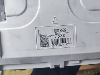 Mitsubishi Outlander budíky a páčky - 2