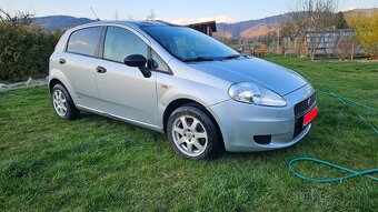 Fiat Punto Grande 1.4 Van - 2