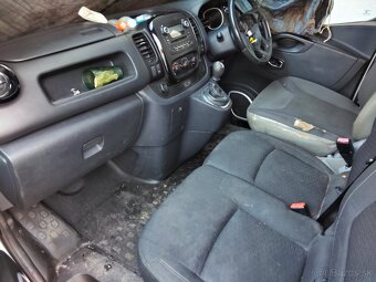 Opel Vivaro - 2