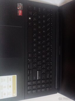 Asus Vivobook GO - 2