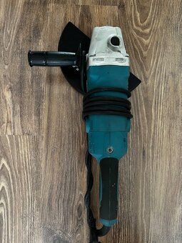 Uhlová brúska zn.Makita, GA9050R - 2