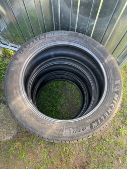 Predám letné 235/50 R19 - 2