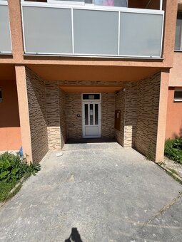 Na predaj 2 izbový byt v meste Čierna nad Tisou. - 2