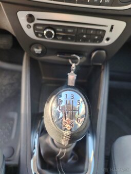 Renault Megane 1.6 benzín - 2