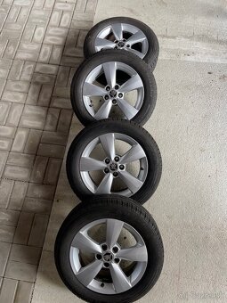 Letné gumy Matador 185/60 R15 na elektrónoch - 2