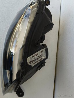 Pravé svetlo Škoda Rapid halogén Led 5JB941016 B - 2