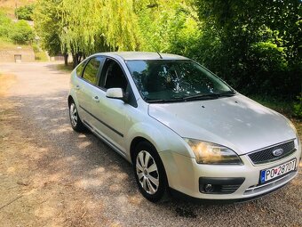 Ford Focus 1.6i 85kw benzin - 2