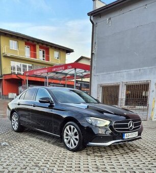Mercedes-Benz E trieda Sedan 220cdi 4MATIC - 2