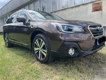 Subaru Outback 2,5i Exclusive Navi - 2