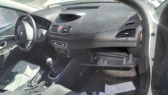 predám MOTOR K4MV8 Renault Megane 1.6 2011 DVERE, PREVODOVKA - 2