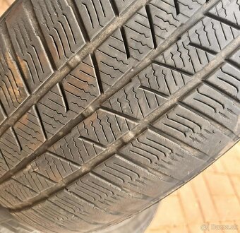 Predam 2ks pneumatiky 215/50r17 zimne - 2