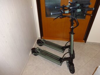 Vsett 8 / 600W/48V 15,6Ah - predám 2ks - 2