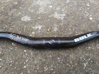 karbónové riaditká - 2