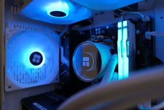 Herný PC, Ryzen 9 9900X3D, RTX 5080, 64GB RAM, 2TB SSD - 2