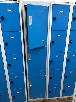 Šatníková kovová plechová skrinka 1ks - 2