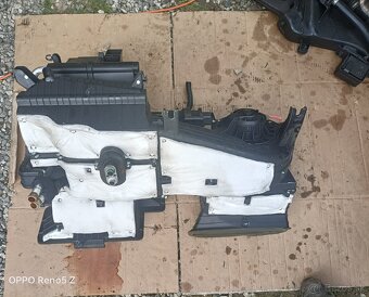 Kúrenie Kia Sportage 1.7crdi 2011 - 2