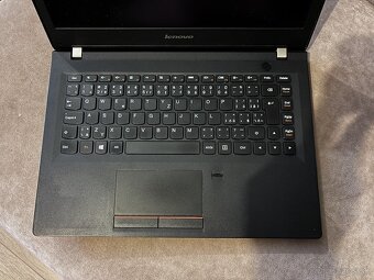 Predám notebook Lenovo E31-70 - 2