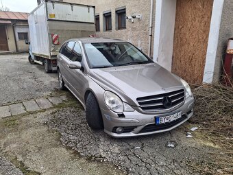 Mercedes r320 2006 - 2