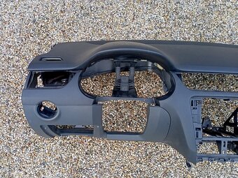 Pristrojovka octavia 3 - 2