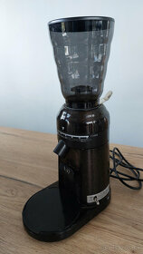 Hario – V60 elektrický mlynček na kávu - 2