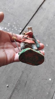 Starožitná figurka z Betlehema - 2