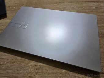 Najnovsi ASUS Vivobook 15 so 16gb ram core 5 procesorom 15 g - 2