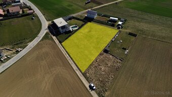 Skvelá ponuka - 60€/m2 stavebný pozemok v obci Karlová - 2