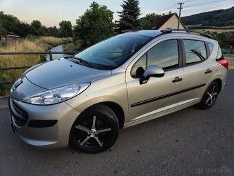 PEUGEOT 207SW 1.4i 140000km - 2
