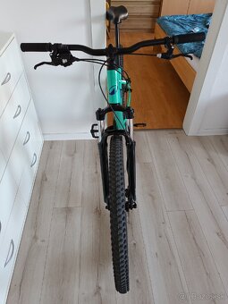 Rockrider EXPL 100 XL 29'' v svetlozelenéj farbe. - 2
