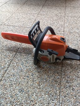 Motorová píla Stihl ms 211 - 2