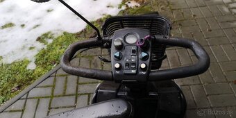 Invalidný vozík elektrický - 2