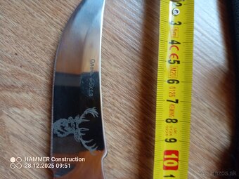 Poľovnícky nôž. - 2