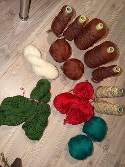 Vlna a priadza na vyšívanie - 2