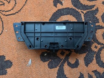 Landrover Freelander 2 (L359) ovládanie klímy - 2