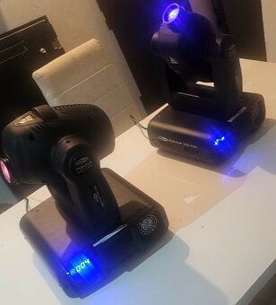 Rotacne hlavy Showtec Phantom EHJ-250 - 2