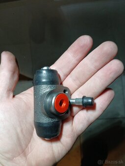 Brzdové valčeky octavia 1 1.6i - 2