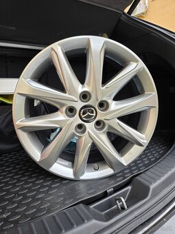 Mazda original R17 7J 5x114,3 ET45 67,1mm - 2
