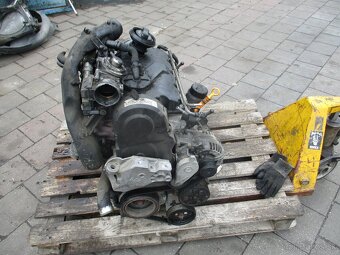 motor Octavia 1,9TDI , AXR , 74kw - 2
