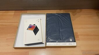 Smart keyboard case with trackpad - 2