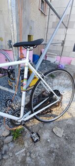 Predám cestný bicykel favorit po Repase - 2