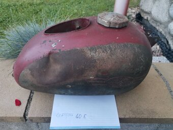 Čz 125/175 typ 355/356 - nádrž - 2