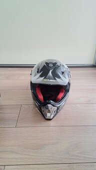 Prilba w-tec V310 - 2