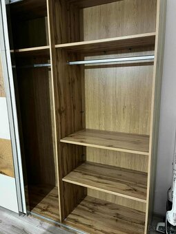 Šatnikova skrina do spalne - 2