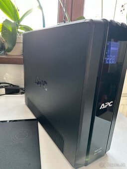 APC Power Saving Back-UPS Pro 1500 Eurozásuvka - 2