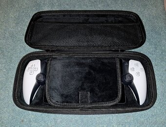 Playstation portal - 2