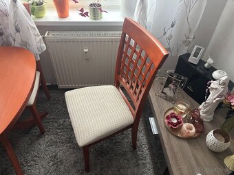 Jedálenský stôl - 2