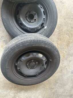 Oceľové disky + pneumatiky 175/70 R14 - 2